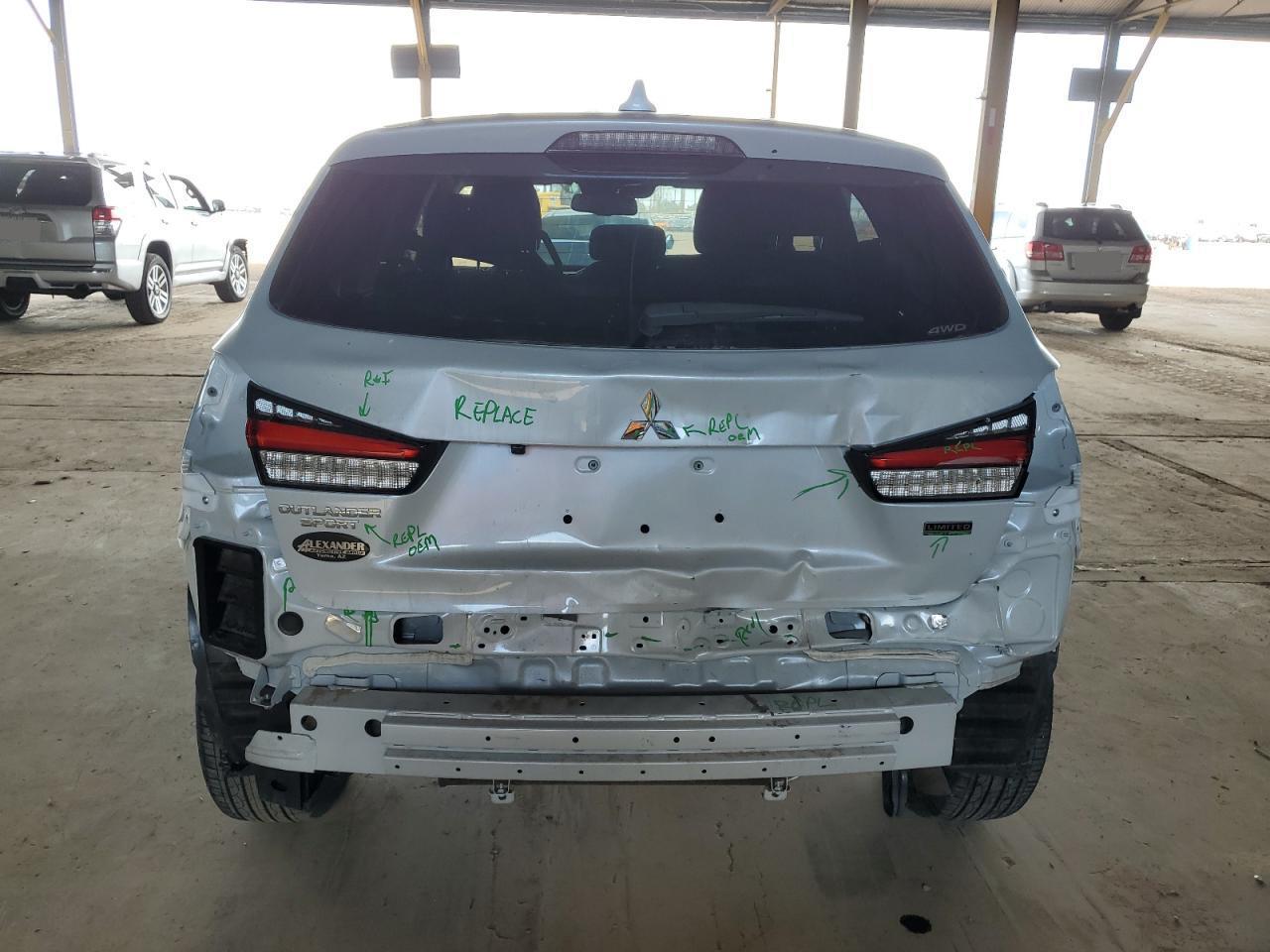 2024 Mitsubishi Outlander Sport S/Se - Фото 6