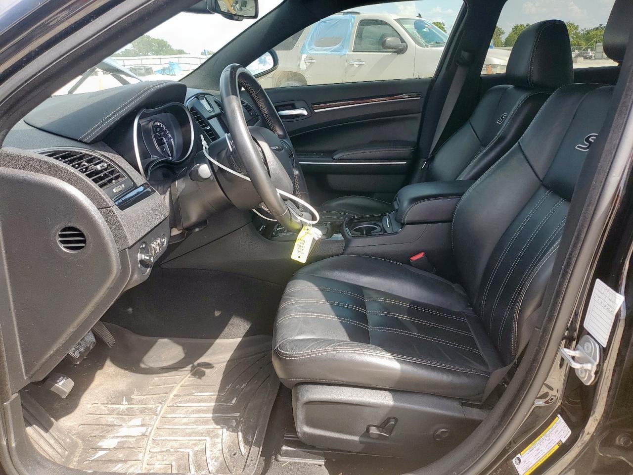 2021 Chrysler 300 S - Image 7