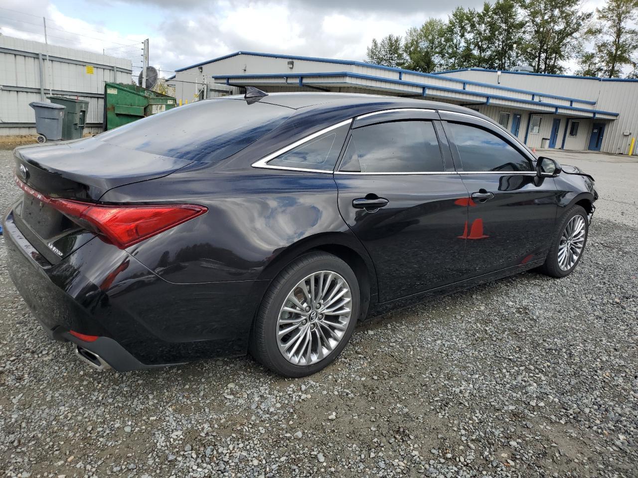 2019 Toyota Avalon Xle - Фото 3
