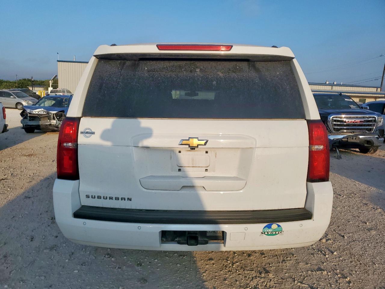 2018 Chevrolet Suburban C1500 Ls - Image 6