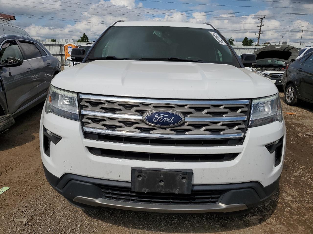 2018 Ford Explorer Xlt - Фото 5