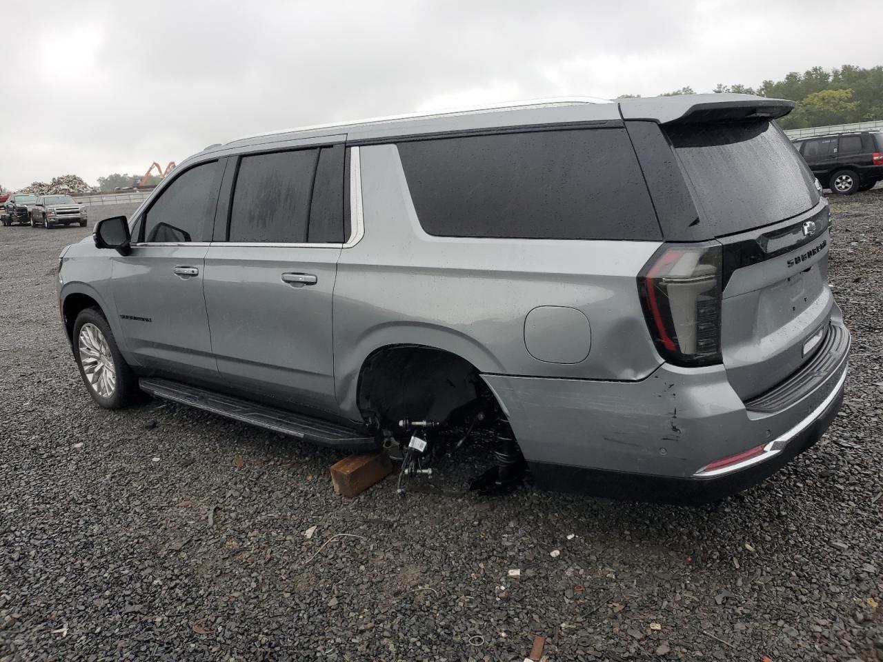 2025 Chevrolet Suburban K1500 Lt - Фото 2