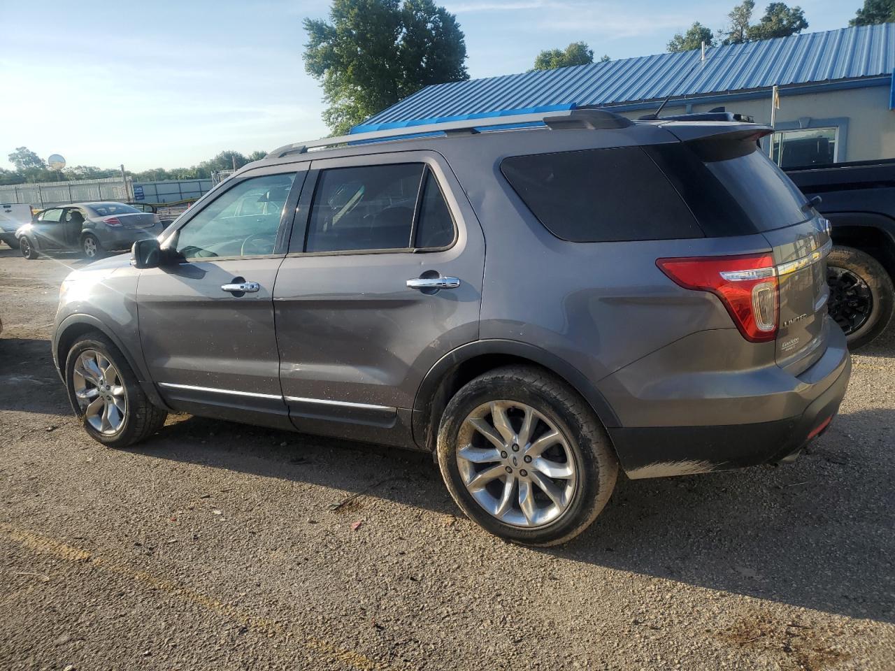2013 Ford Explorer Limited - Image 2