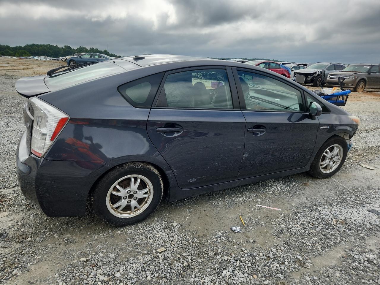 2010 Toyota Prius - Фото 3