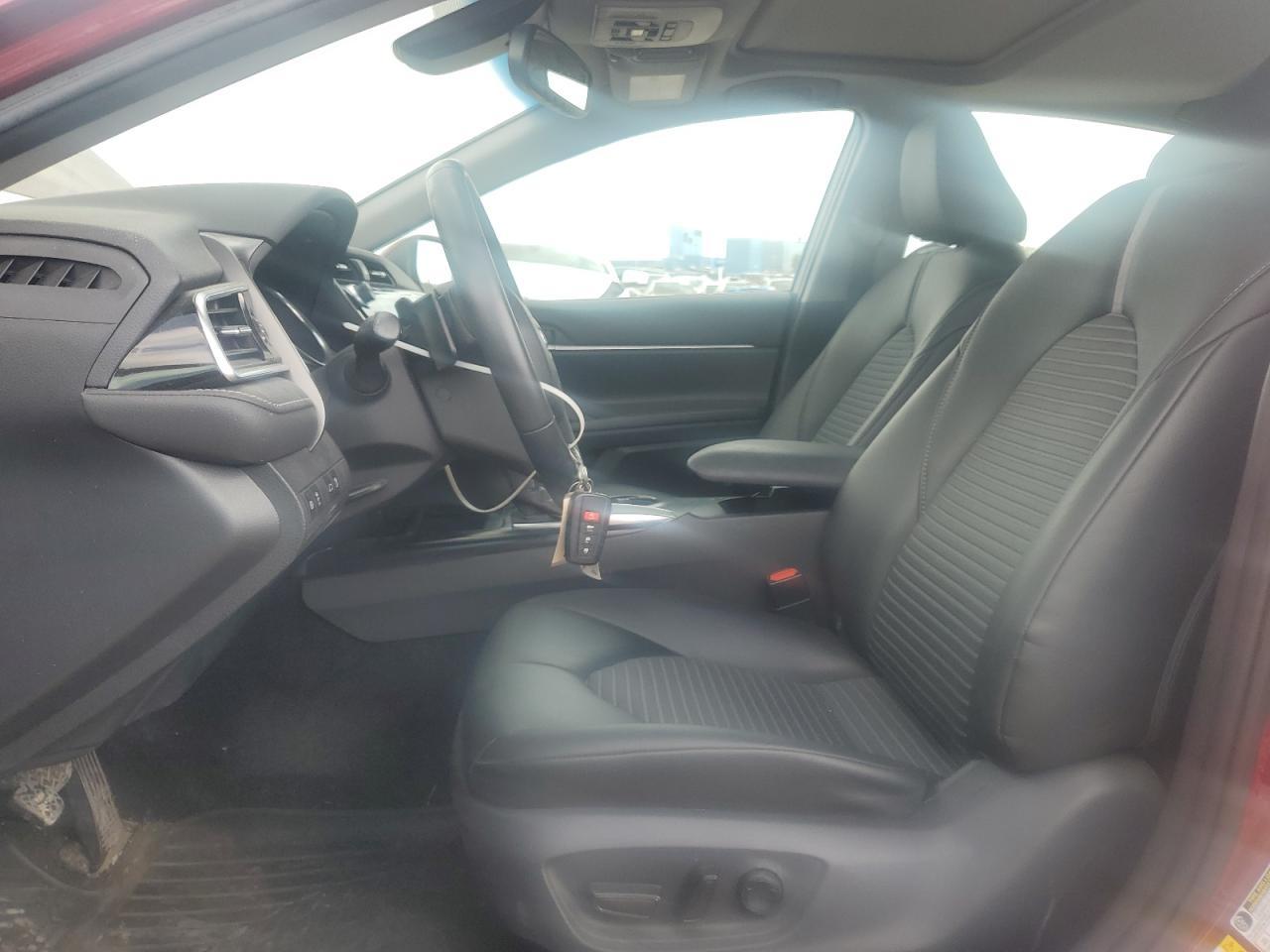 2018 Toyota Camry L - Фото 7