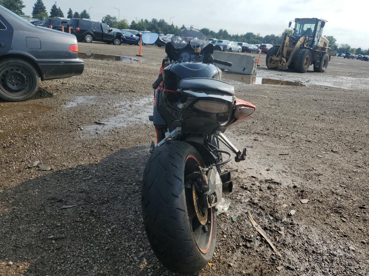 2007 Suzuki Gsx-R1000 - Фото 4