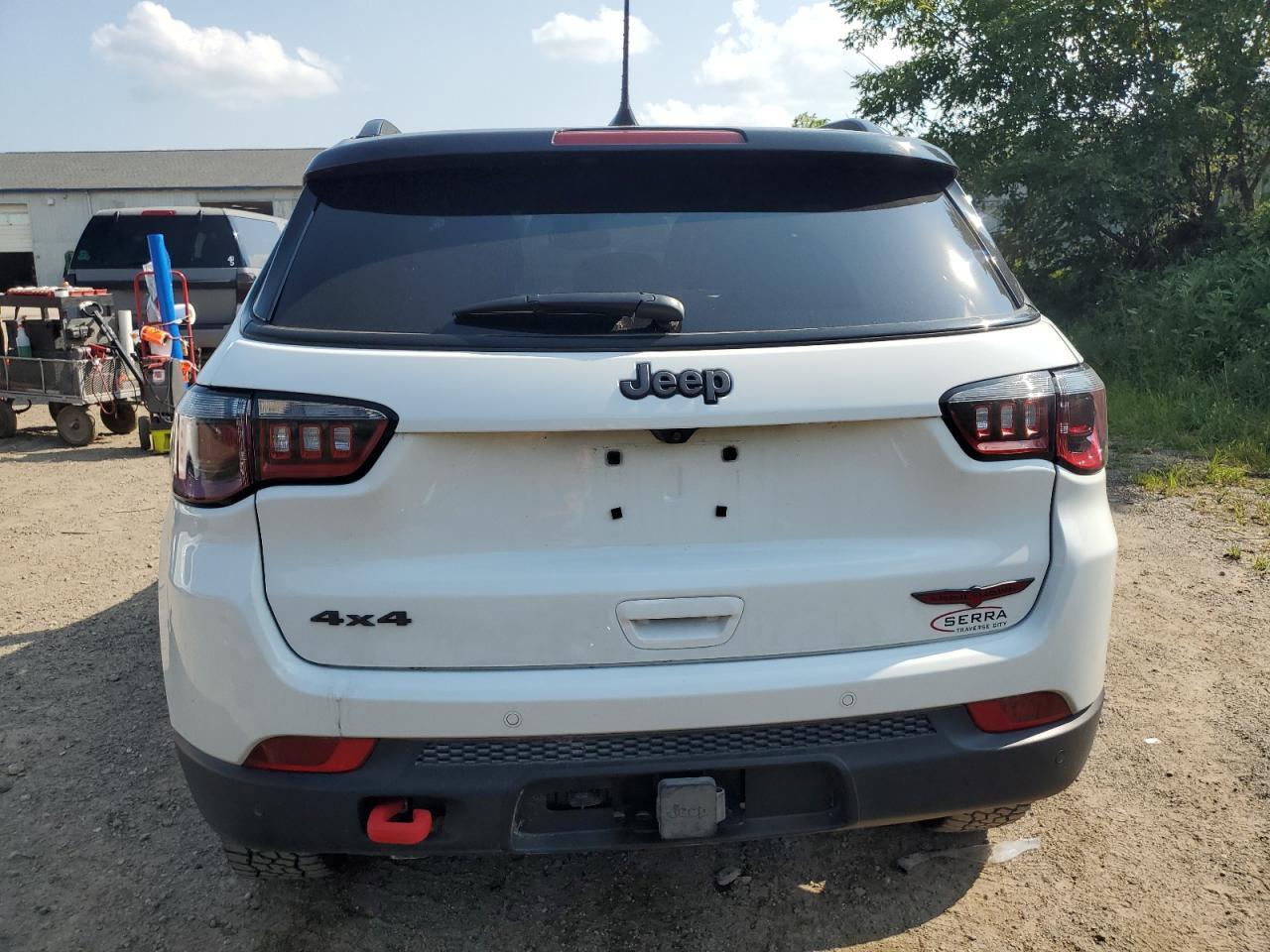 2024 Jeep Compass Trailhawk - Image 6