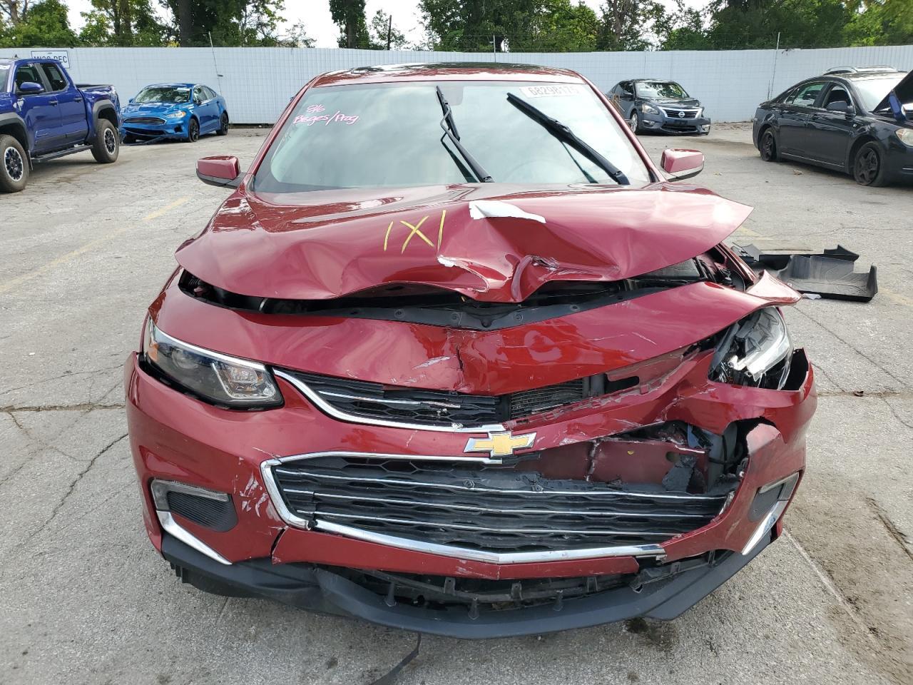 2017 Chevrolet Malibu Lt - Image 5