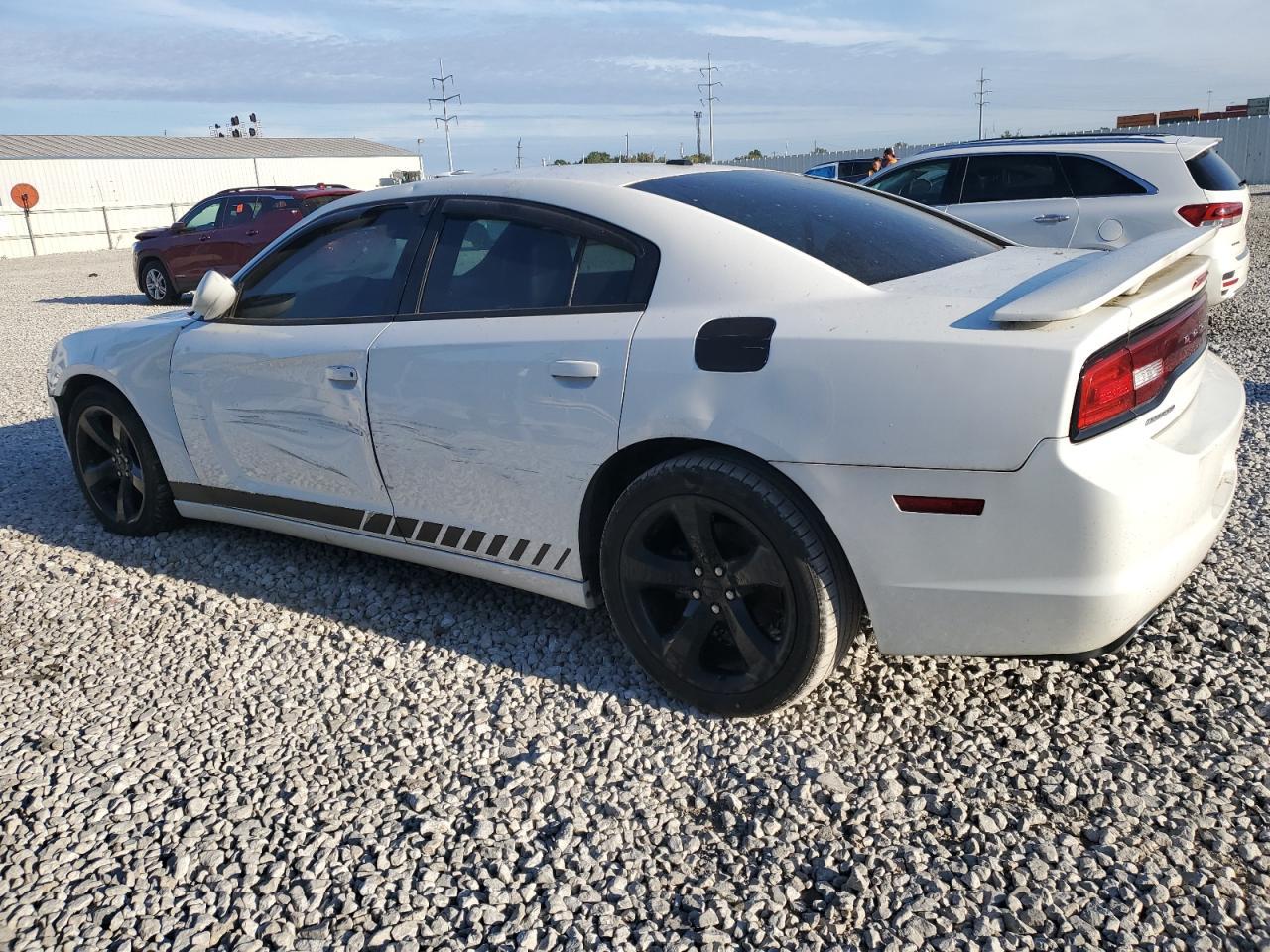 2014 Dodge Charger Sxt - Фото 2