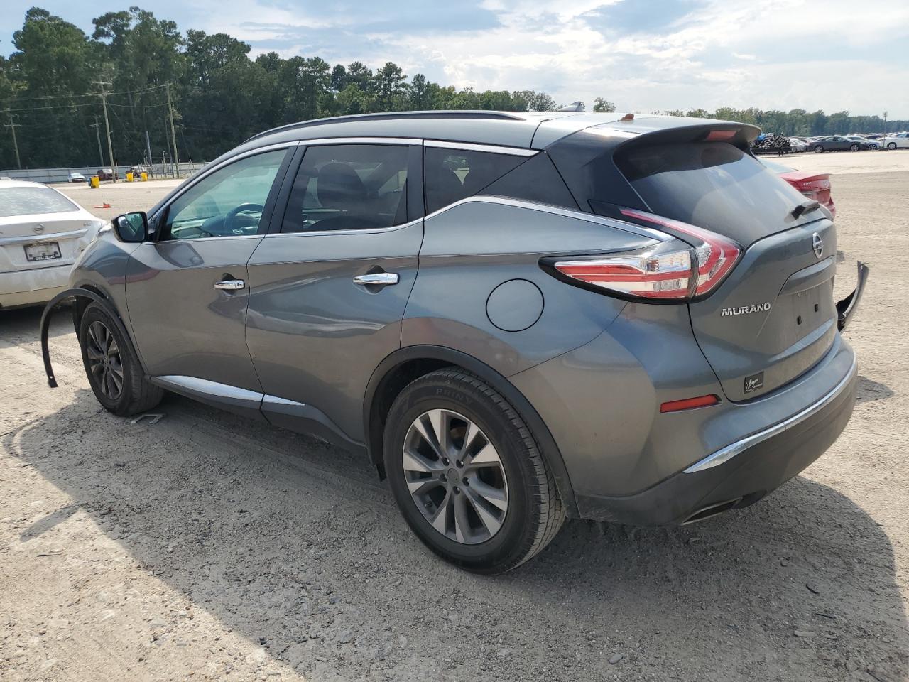 2016 Nissan Murano S - Image 2