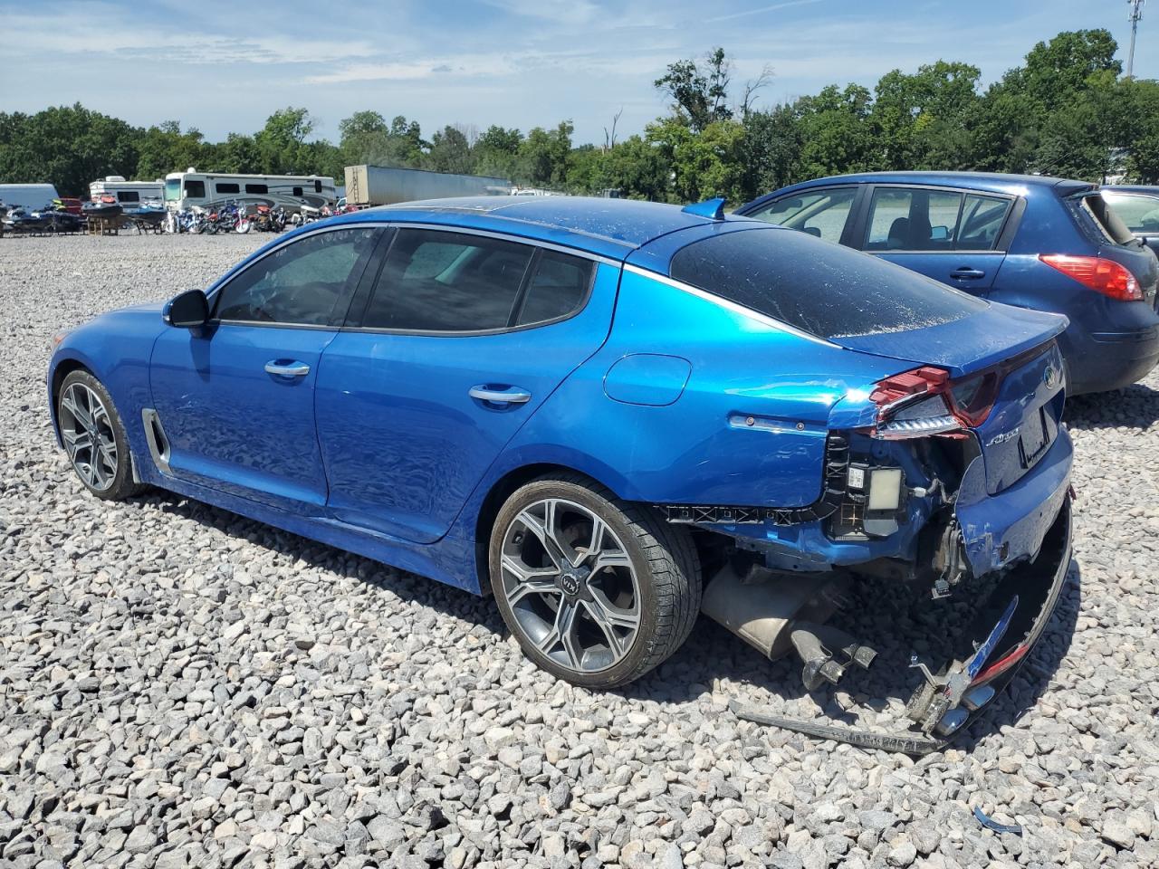 2019 Kia Stinger - Фото 2