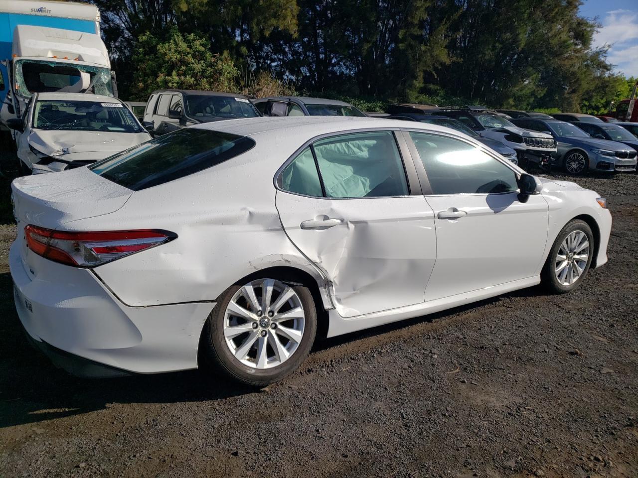 2019 Toyota Camry L - Фото 3