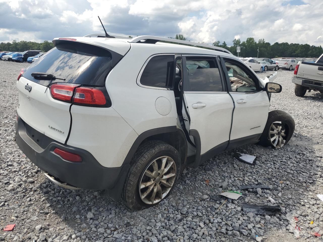 2015 Jeep Cherokee Limited - Image 3