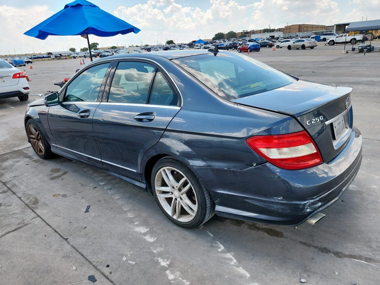 2014 Mercedes-Benz C 250 - Image 2