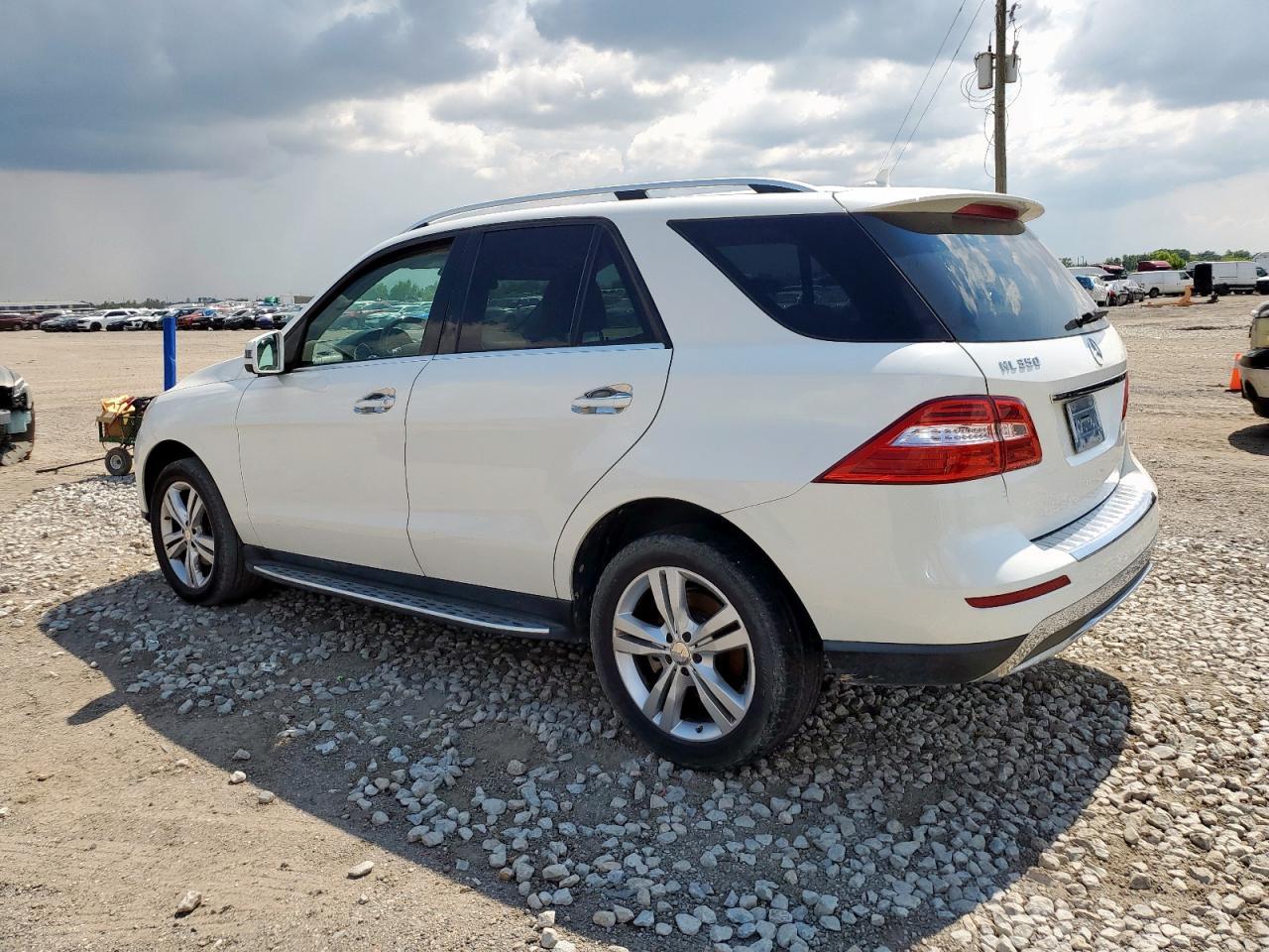2015 Mercedes-Benz Ml 350 - Фото 2