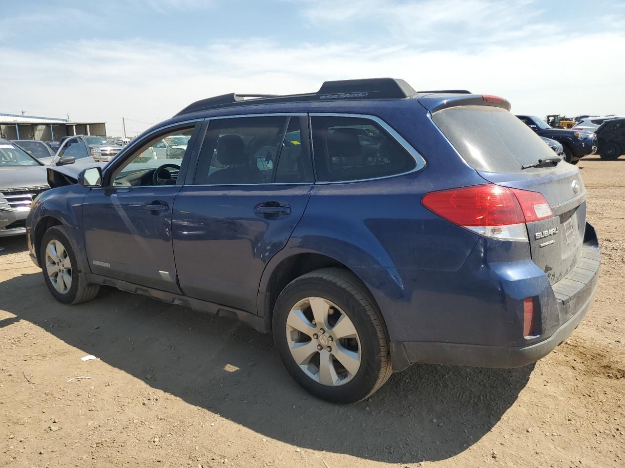 2010 Subaru Outback 2.5I Premium - Фото 2