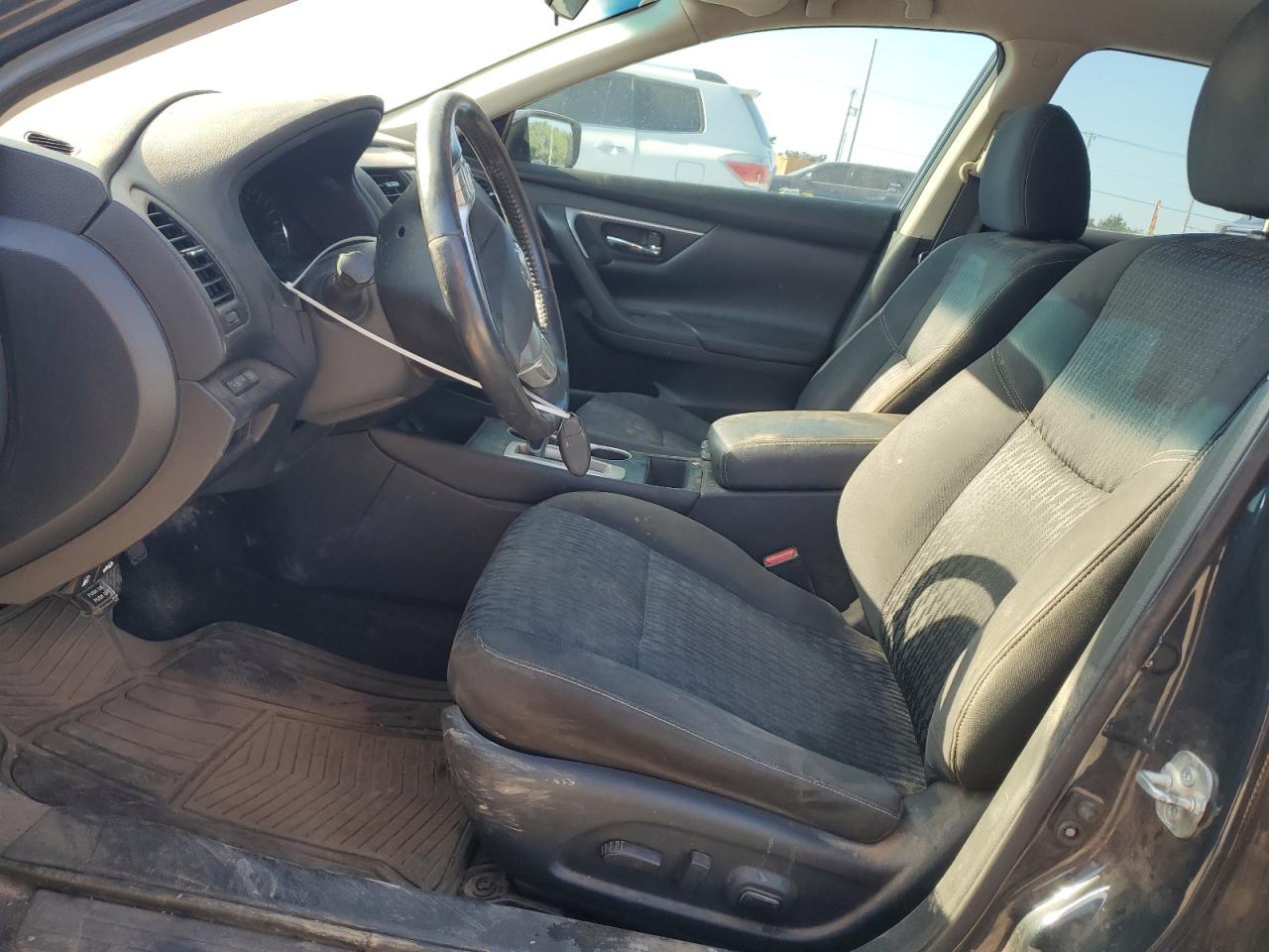 2017 Nissan Altima 2.5 - Image 7