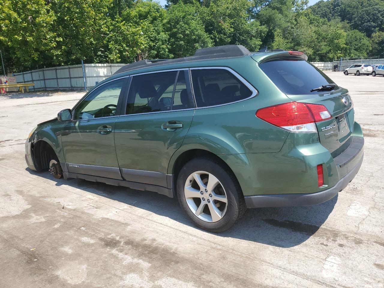 2013 Subaru Outback 2.5I Limited - Image 2