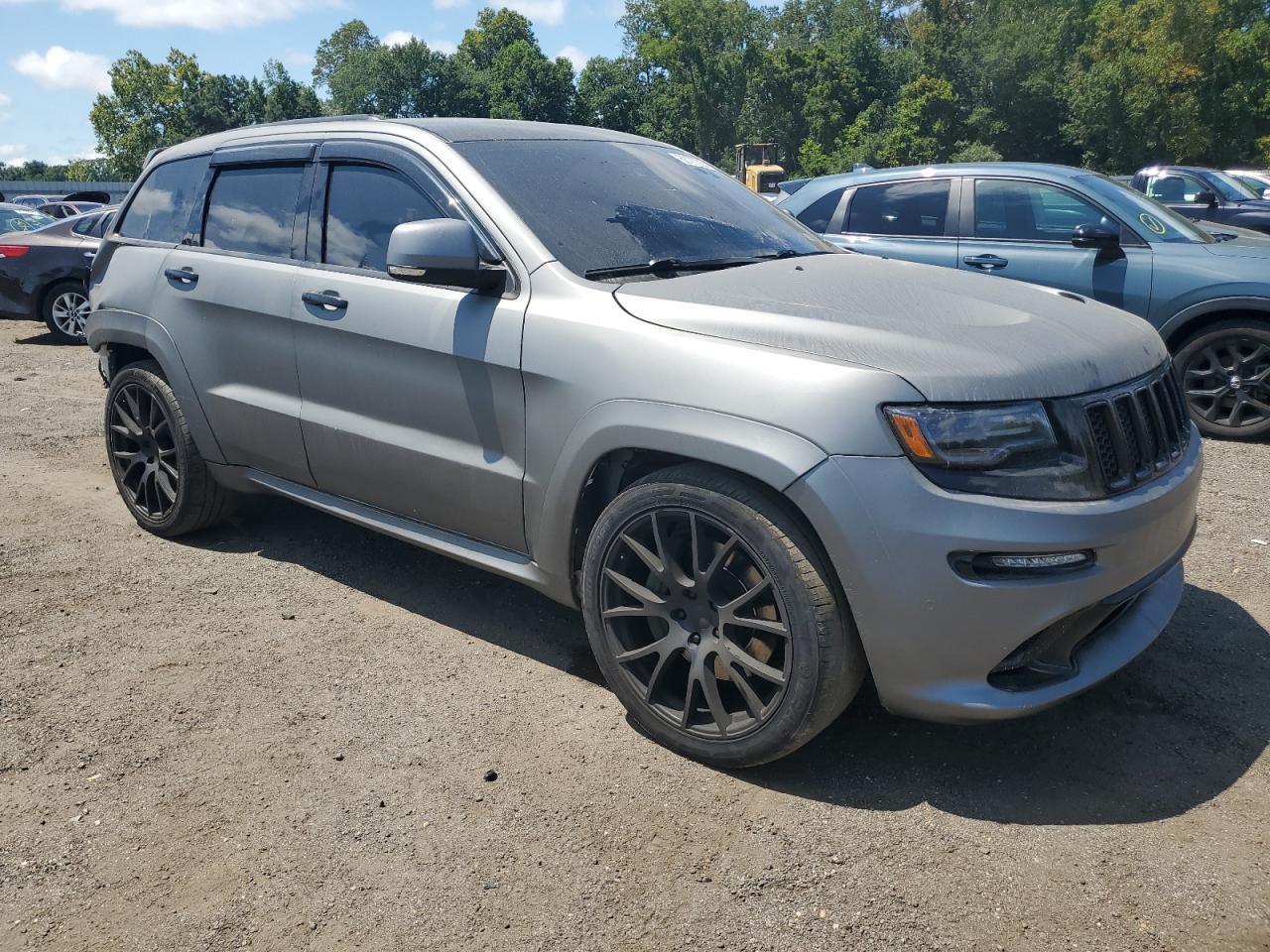 2015 Jeep Grand Cherokee Srt-8 - Image 4
