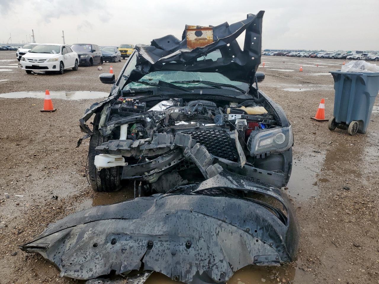 2021 Chrysler 300 S - Фото 5