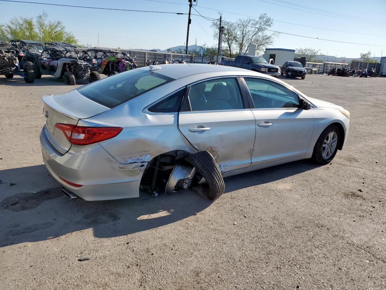 2017 Hyundai Sonata Se - Фото 3