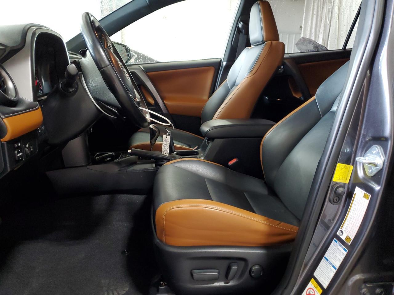 2017 Toyota Rav4 Se - Image 7