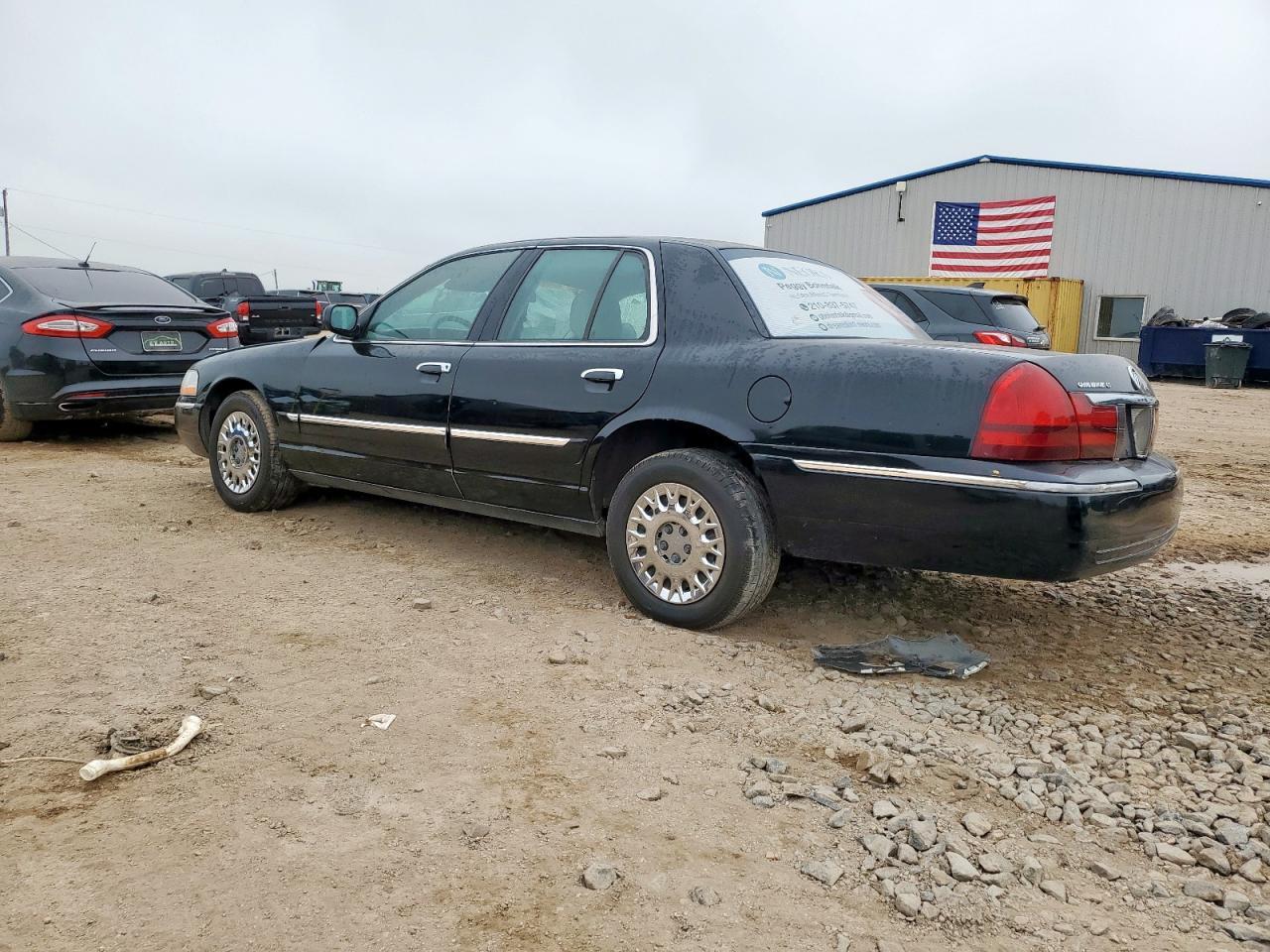 2003 Mercury Grand Marquis Gs - Фото 2