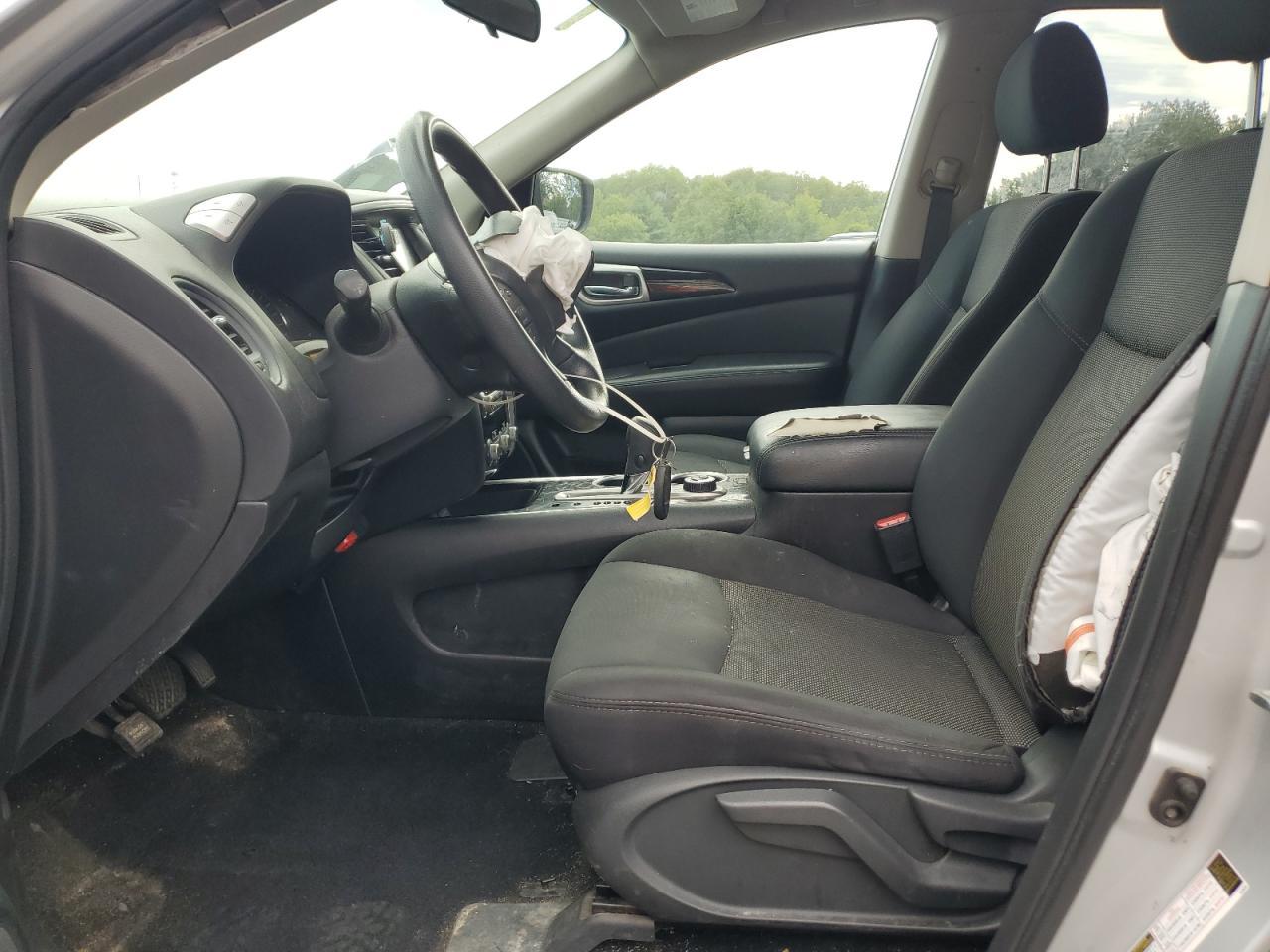 2019 Nissan Pathfinder S - Фото 7