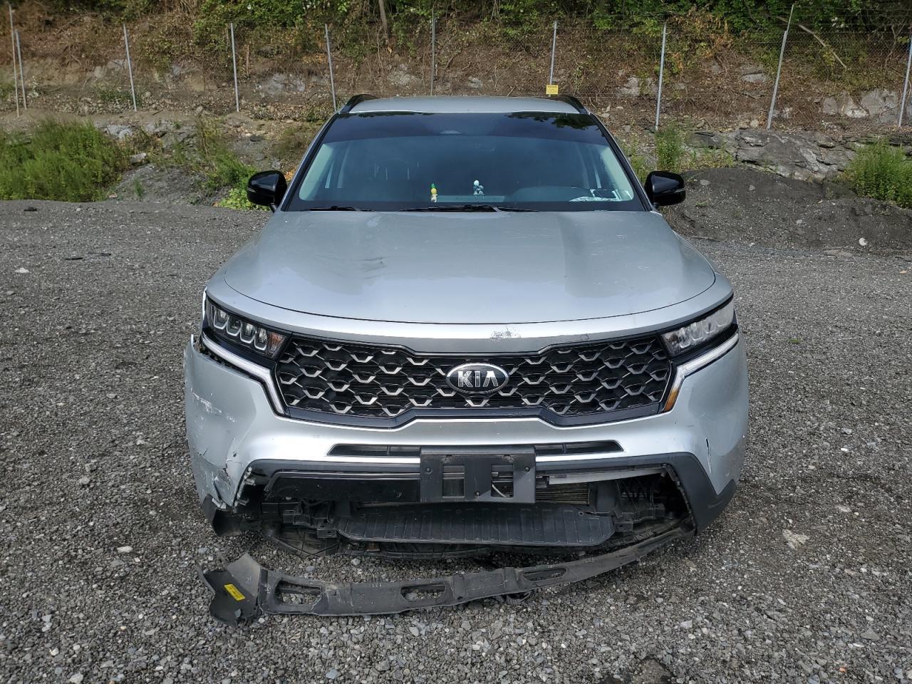 2021 Kia Sorento S - Фото 5