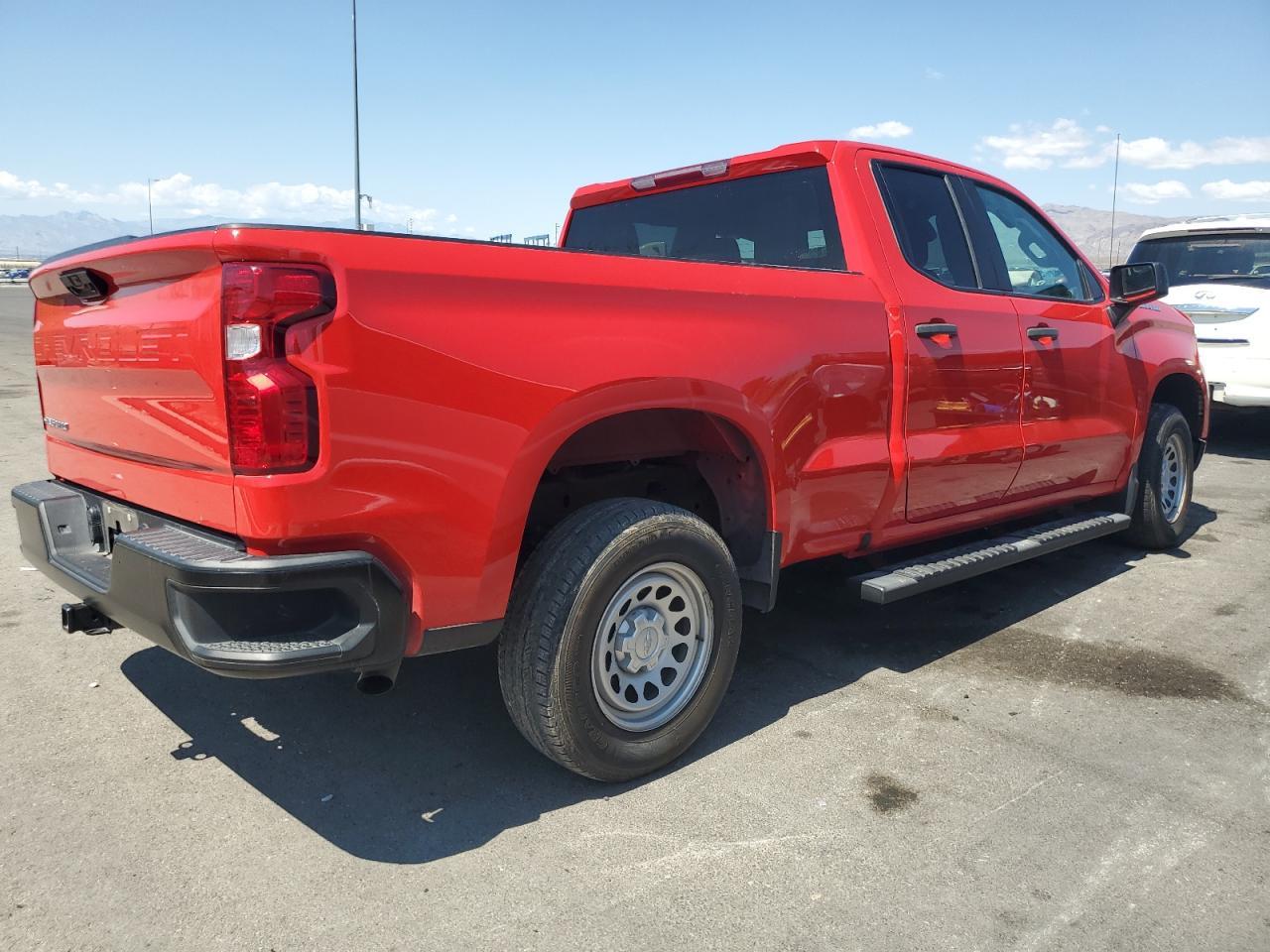 2022 Chevrolet Silverado C1500 - Image 3