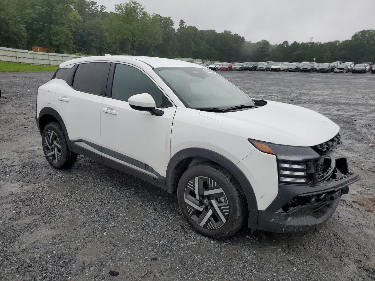 2025 Nissan Kicks Sv - Image 4