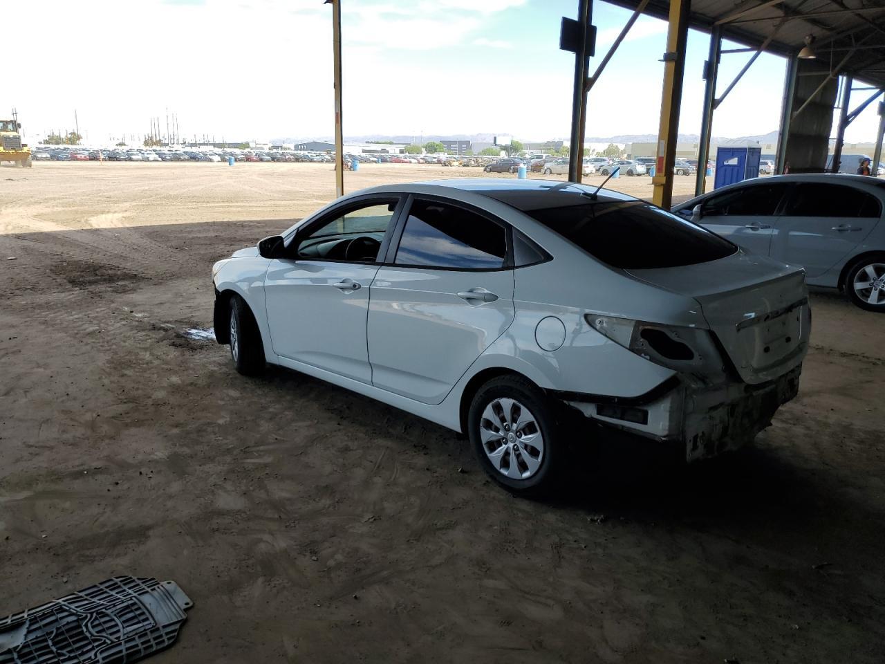 2015 Hyundai Accent Gls - Фото 2