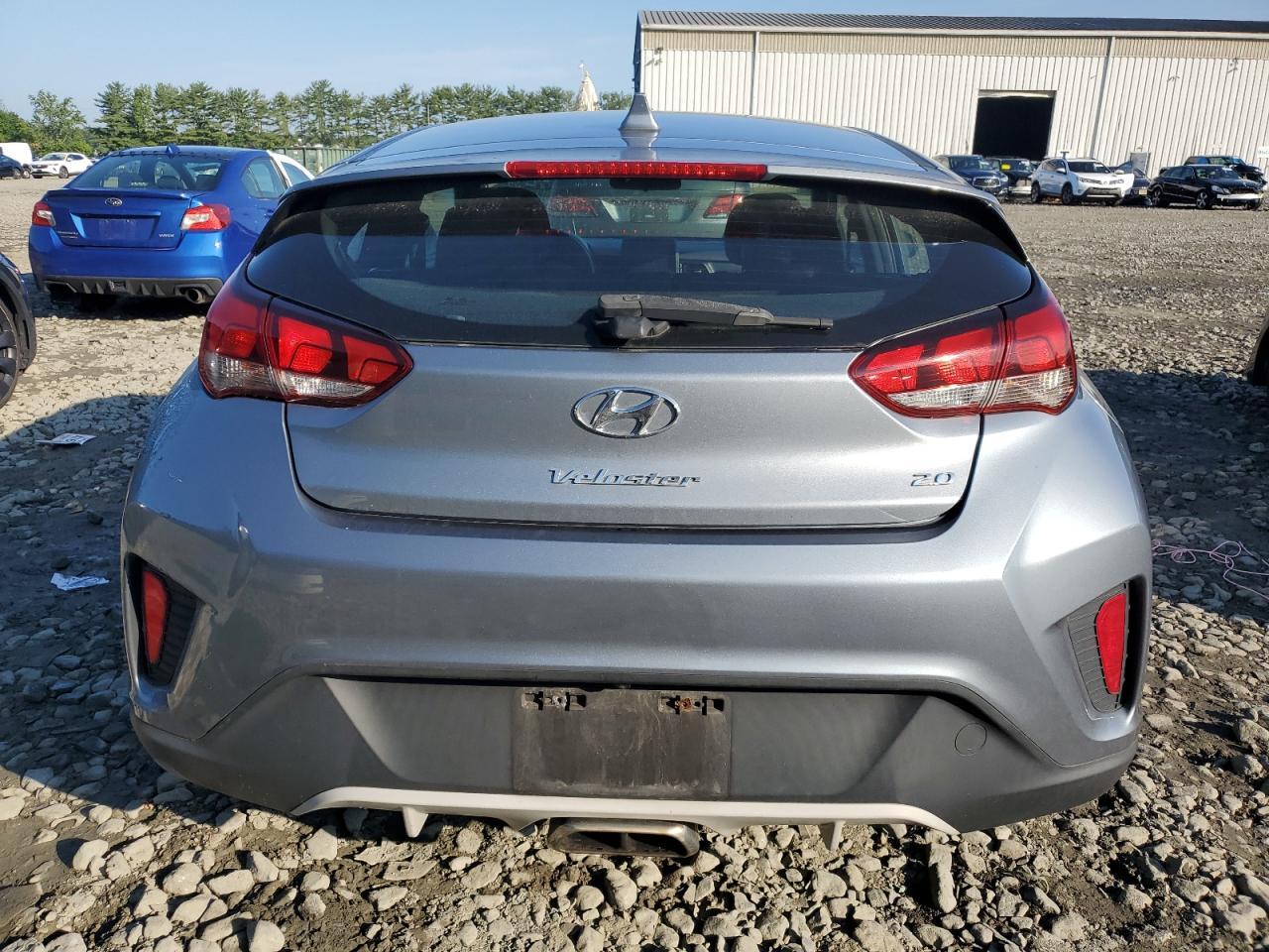 2019 Hyundai Veloster Base - Фото 6