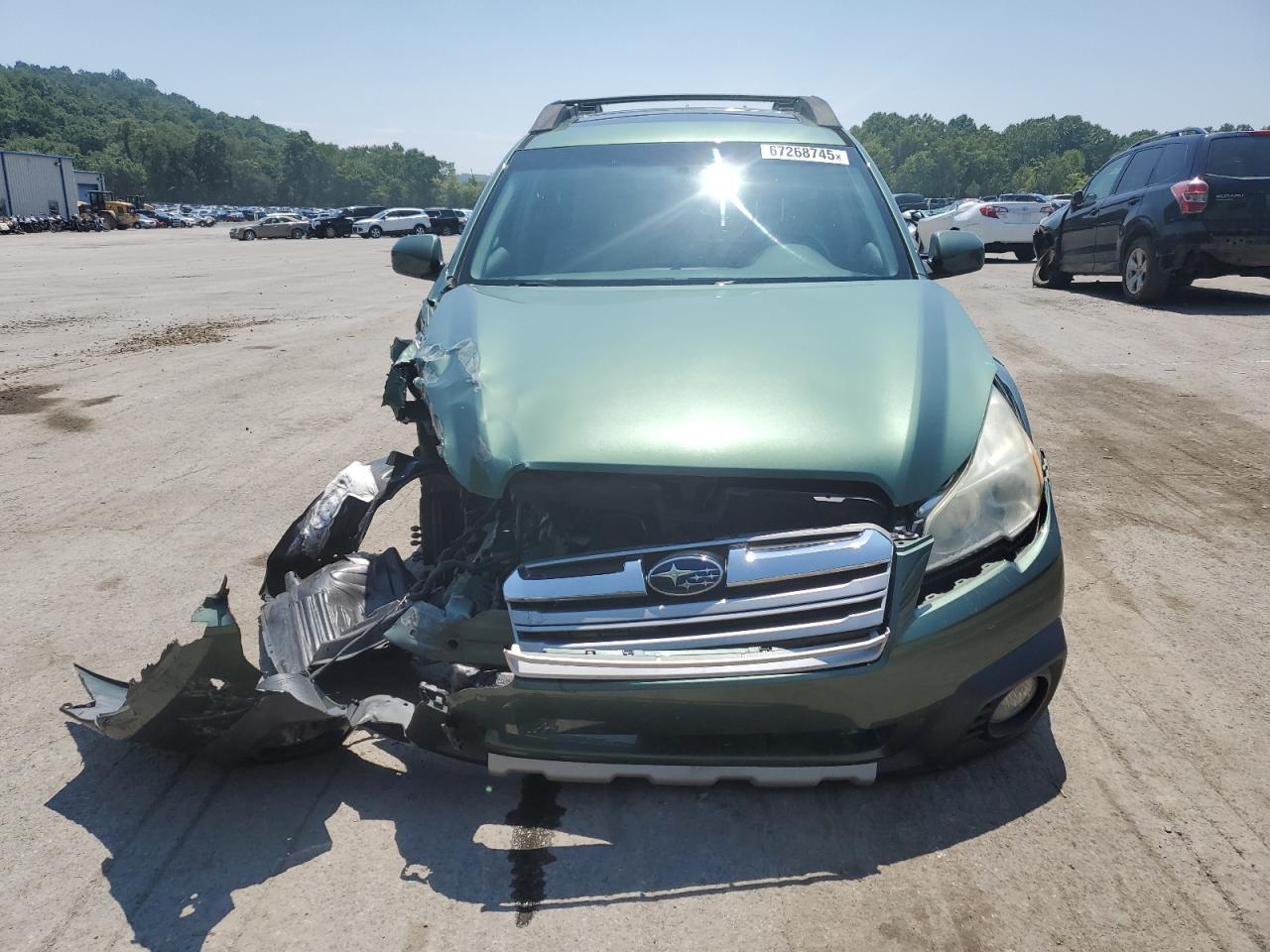 2013 Subaru Outback 2.5I Limited - Image 5