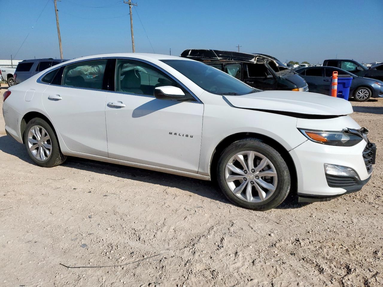 2021 Chevrolet Malibu Lt - Фото 4