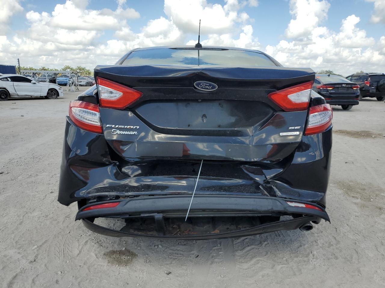 2015 Ford Fusion Se - Фото 6