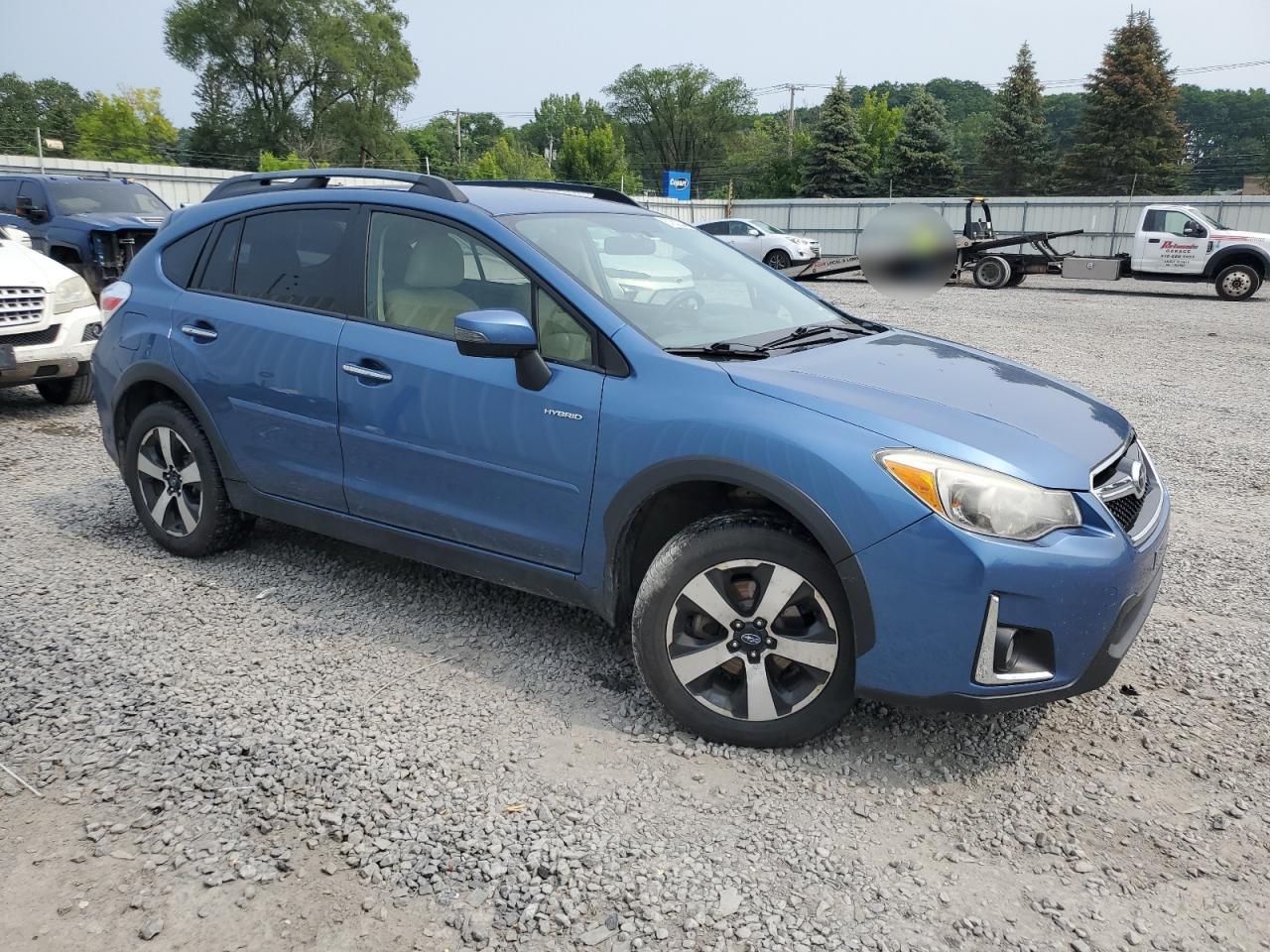 2016 Subaru Crosstrek 2.0I Hybrid - Image 4