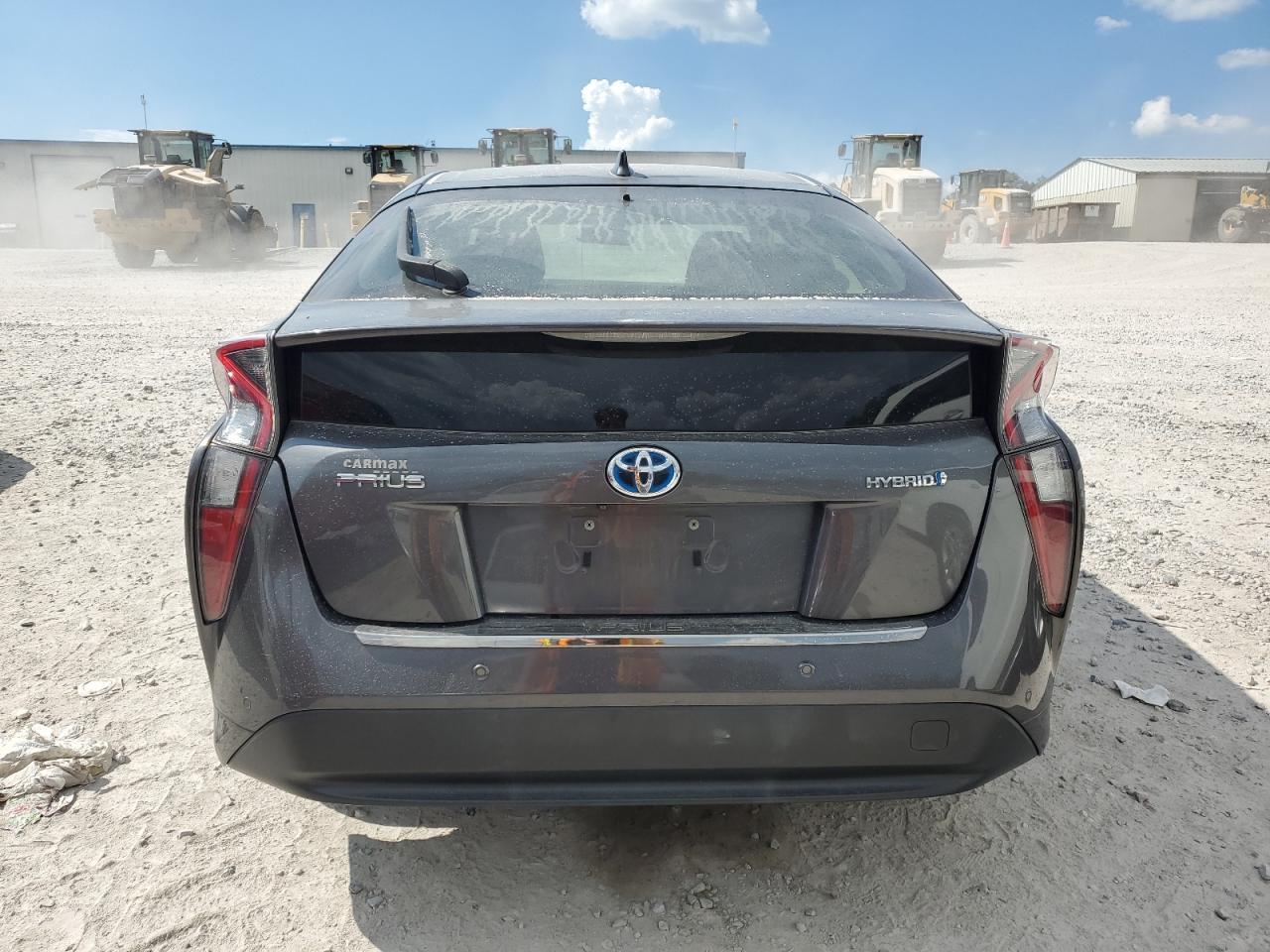 2017 Toyota Prius - Image 6
