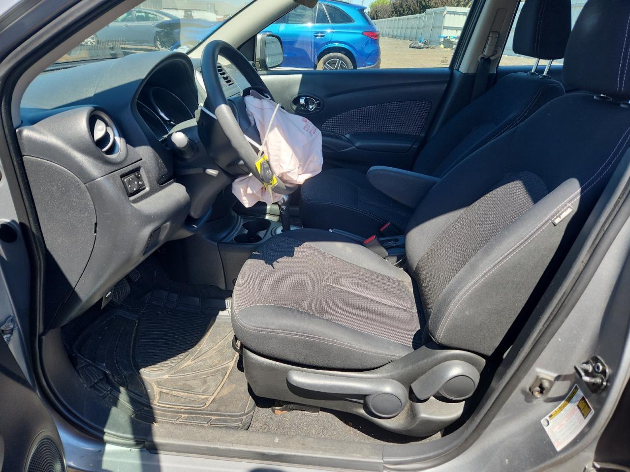 2014 Nissan Versa S - Image 7
