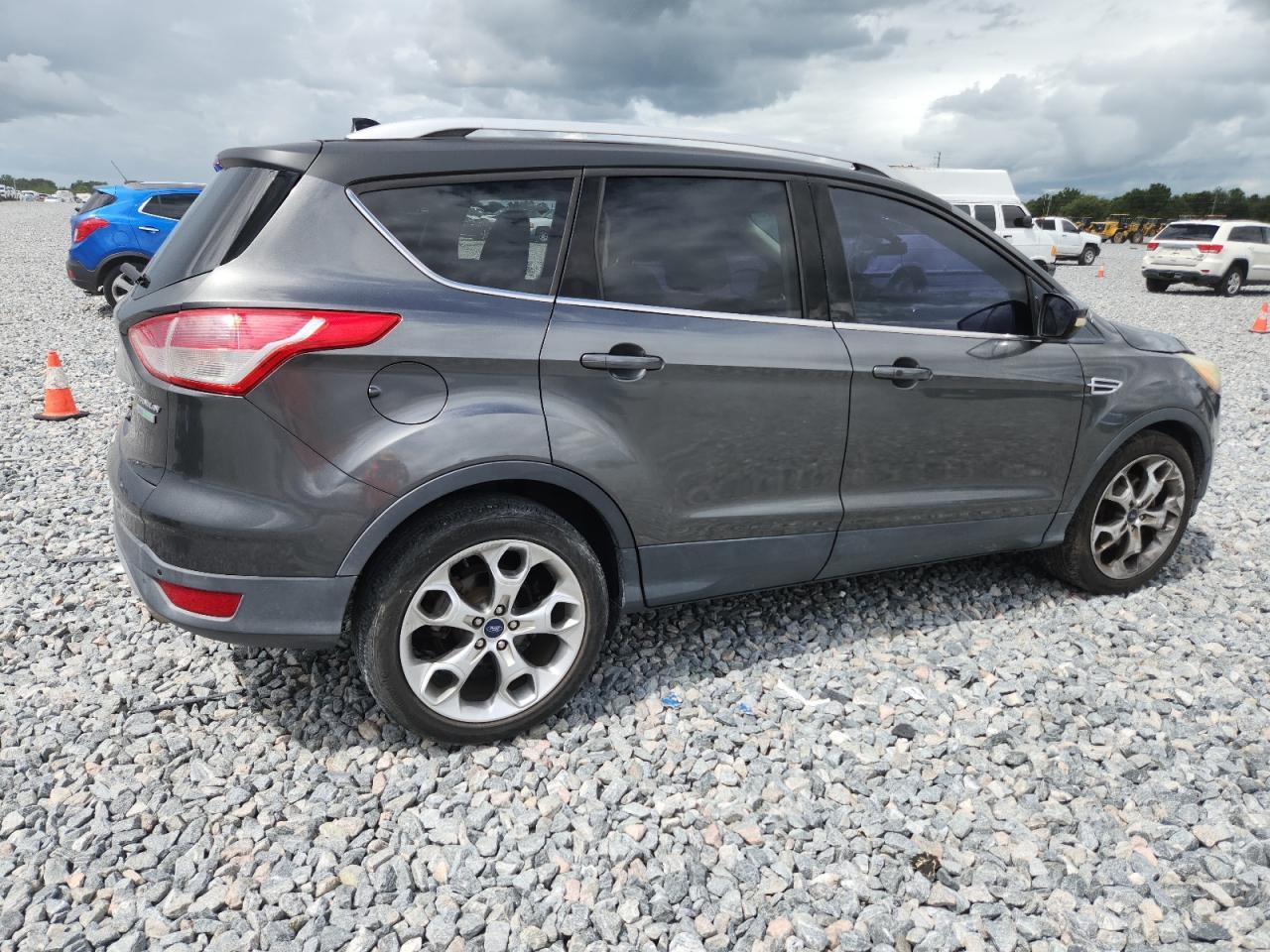 2015 Ford Escape Titanium - Image 3