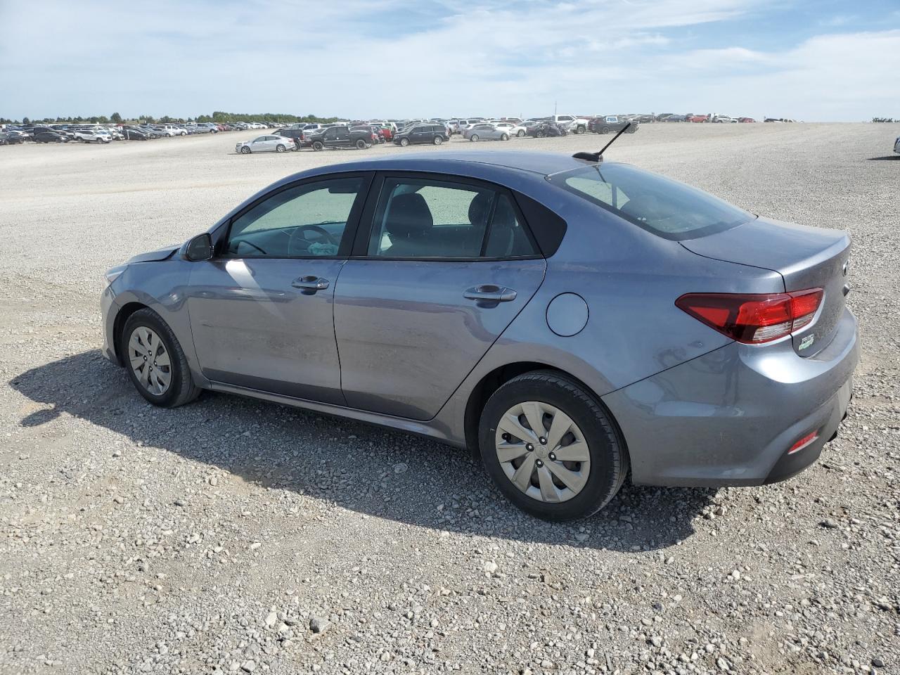 2020 Kia Rio Lx - Фото 2