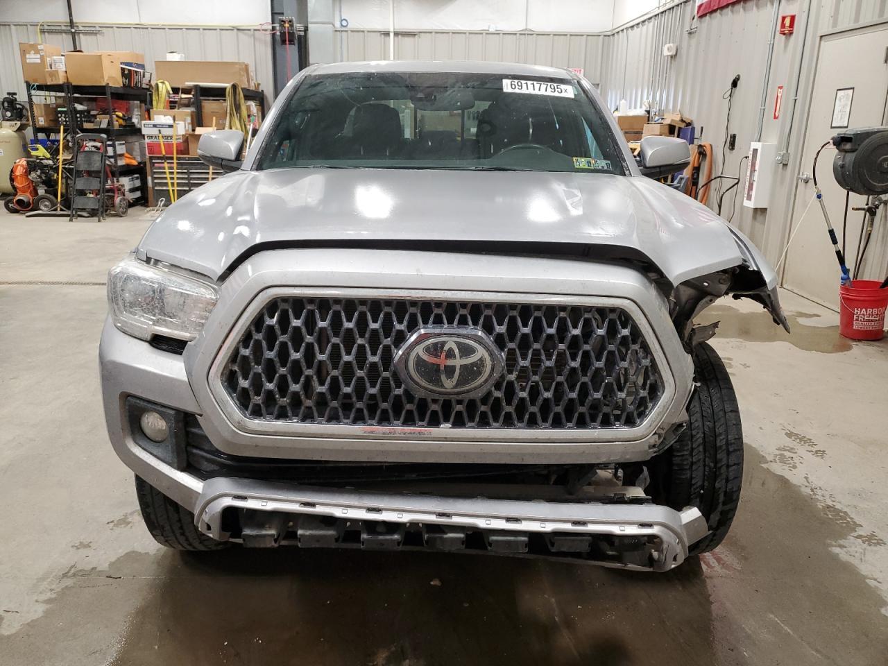 2019 Toyota Tacoma Double Cab - Фото 5