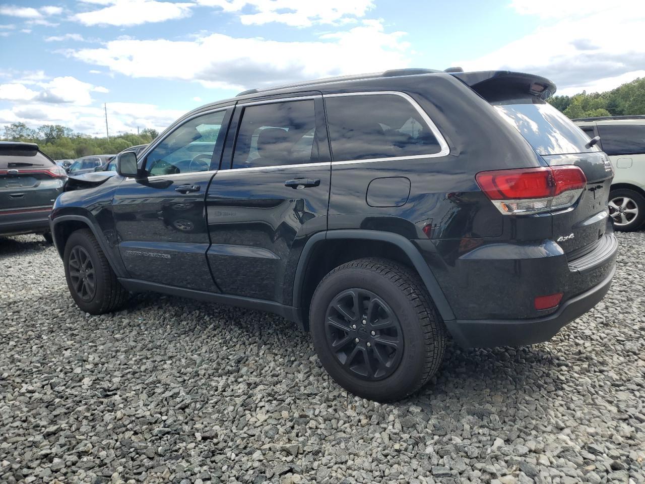 2021 Jeep Grand Cherokee Laredo - Image 2