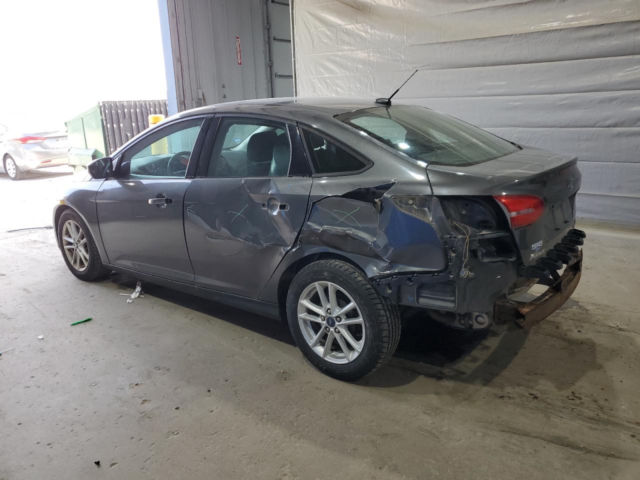 2016 Ford Focus Se - Фото 2