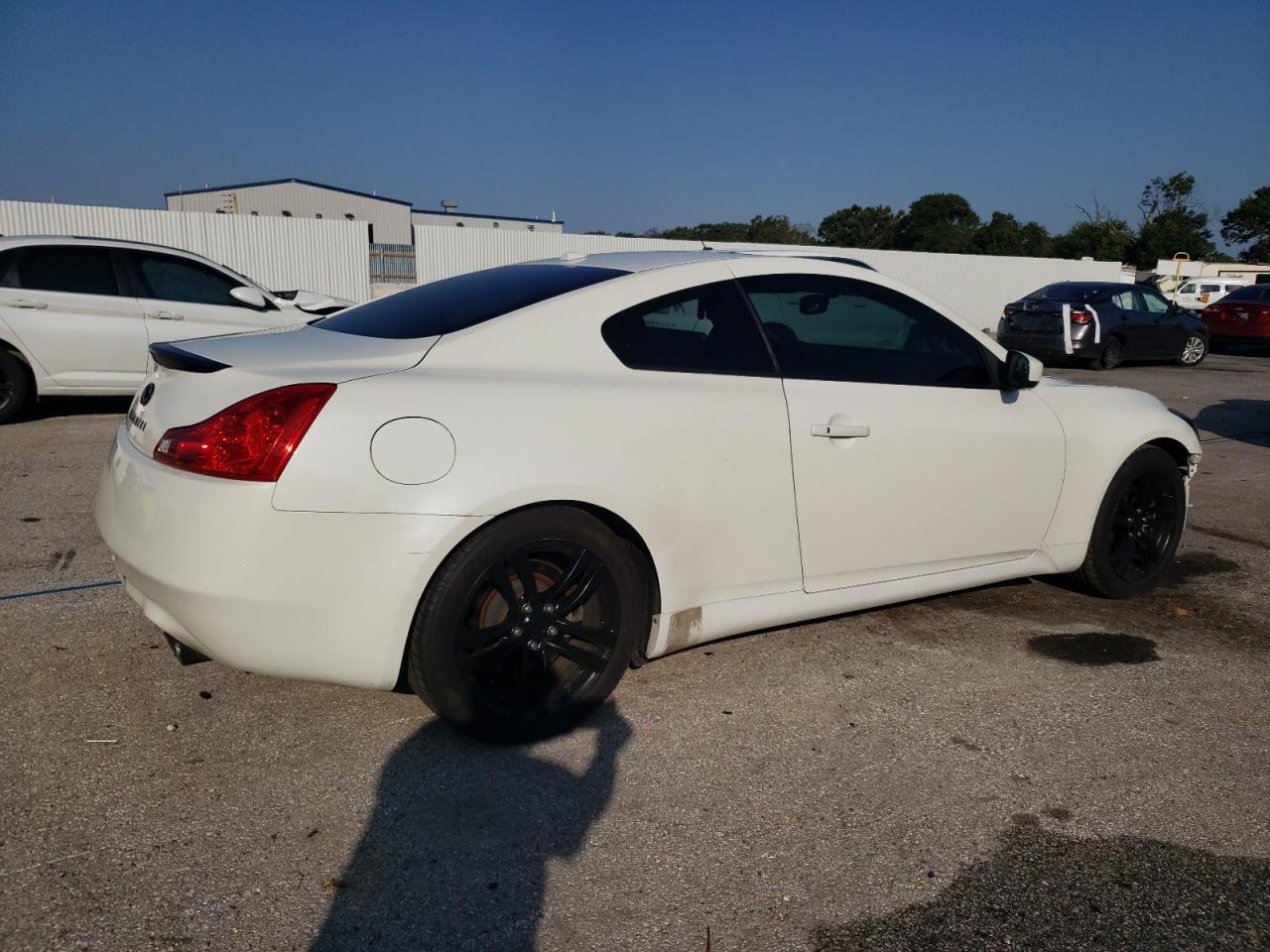 2008 Infiniti G37 Base - Фото 3