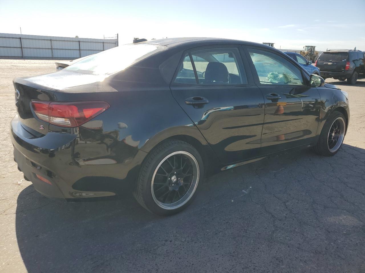 2020 Kia Rio Lx - Фото 3