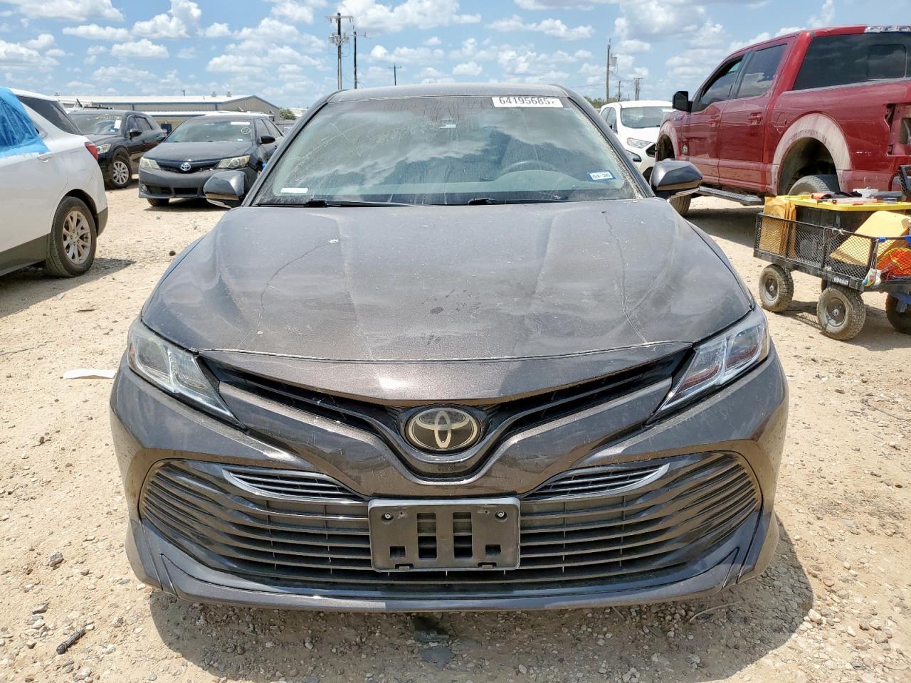 2018 Toyota Camry L - Фото 5