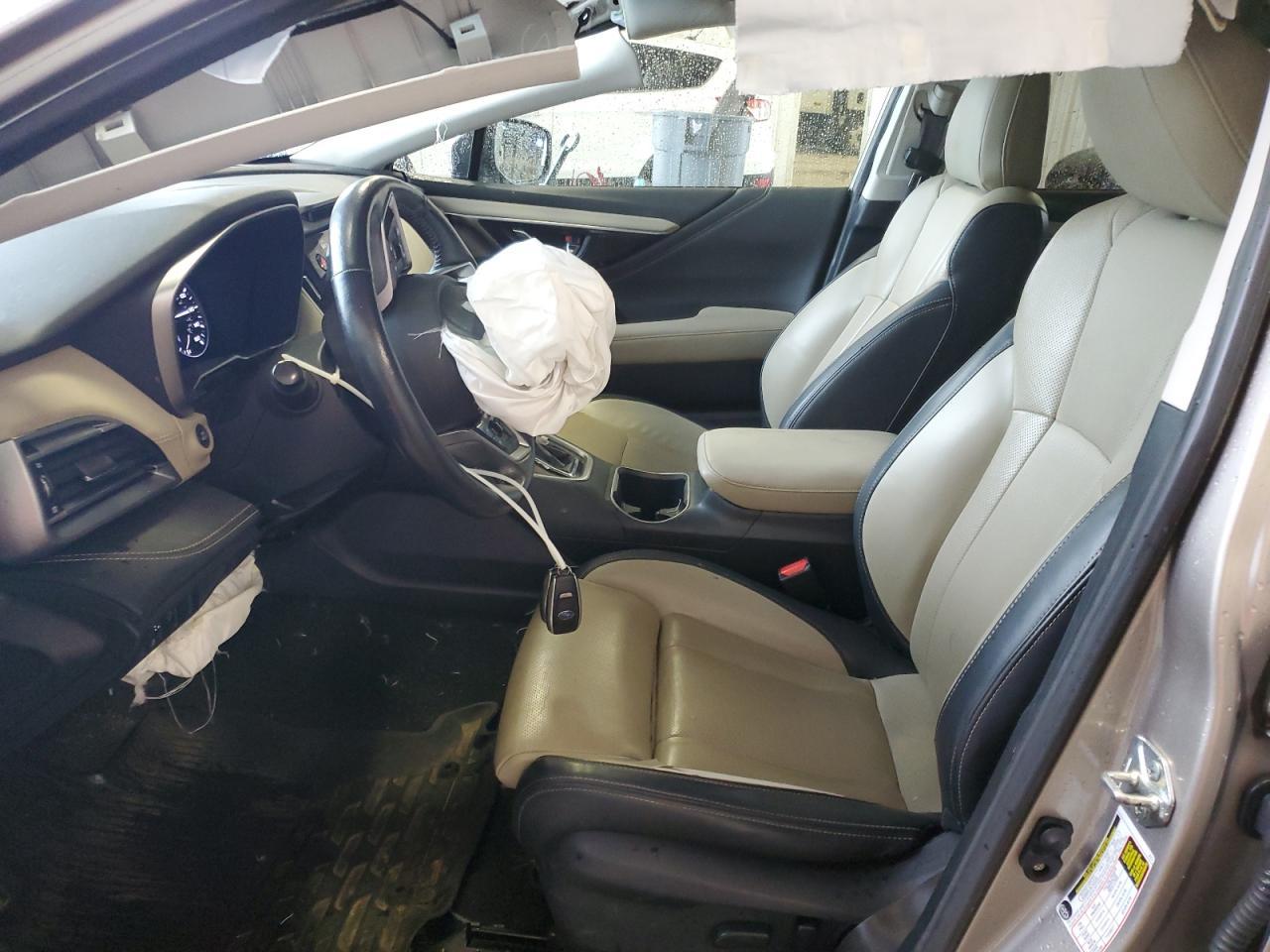 2020 Subaru Outback Limited - Image 7