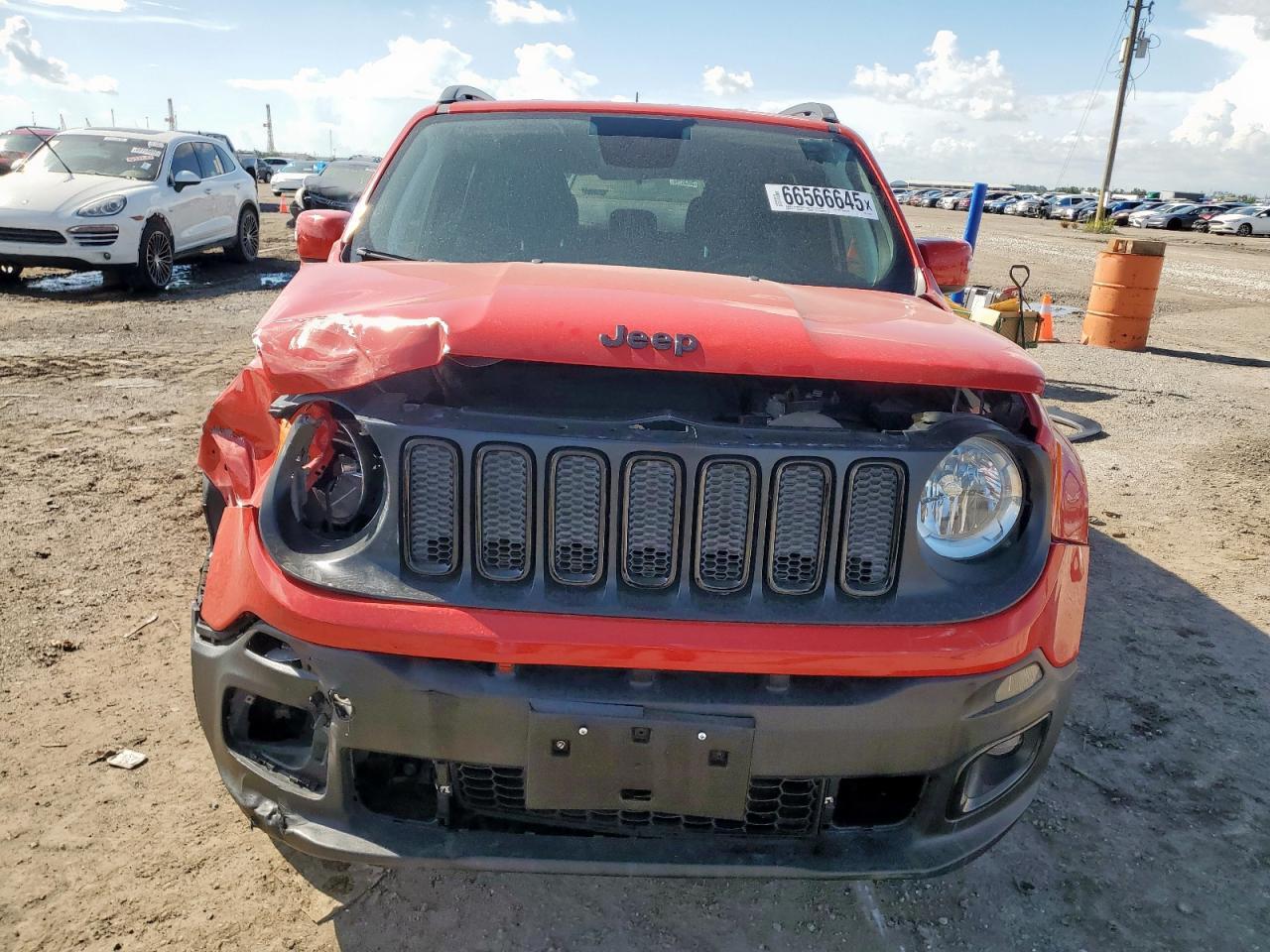 2018 Jeep Renegade Latitude - Фото 5