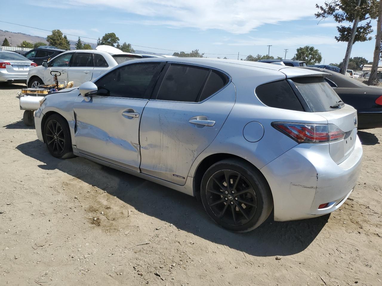 2012 Lexus Ct 200 - Image 2